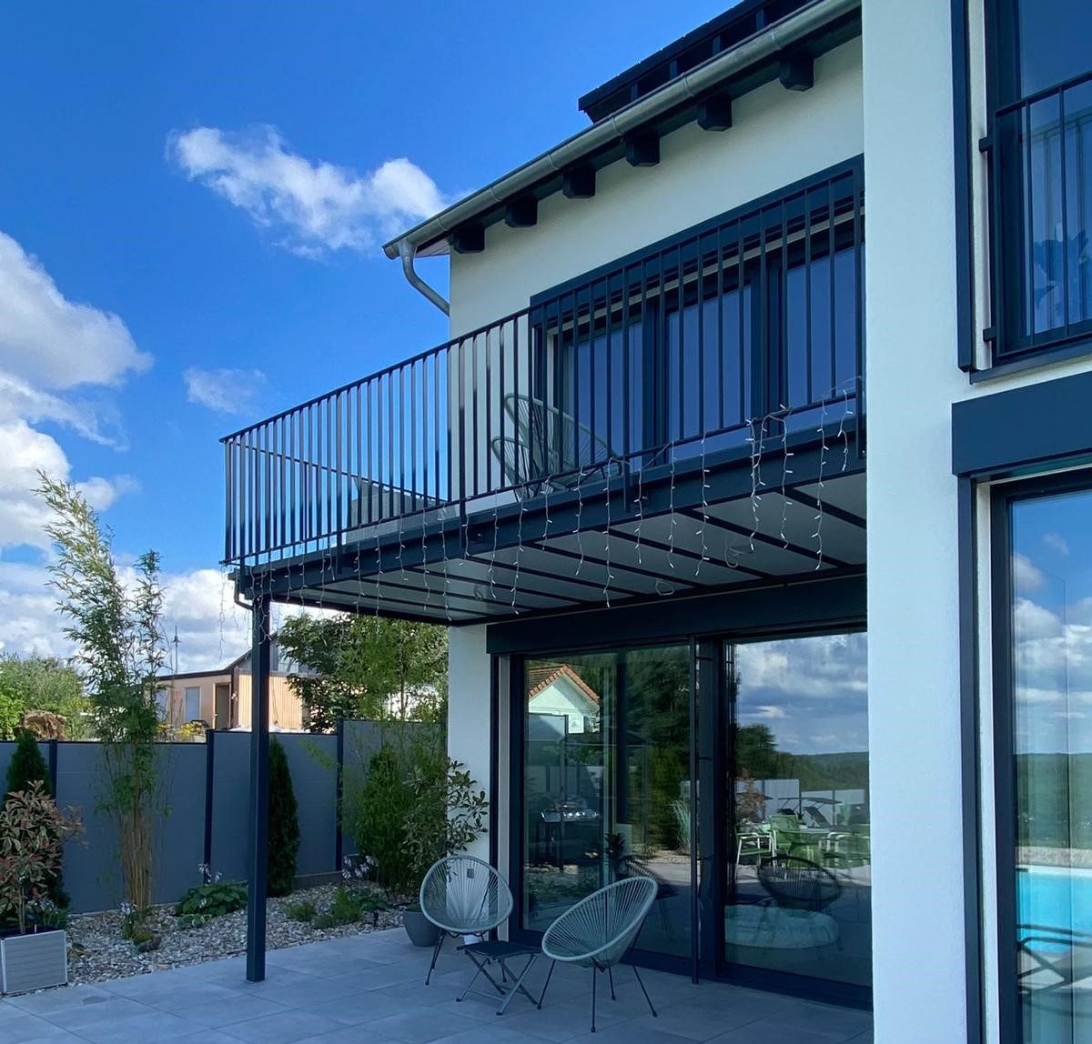 Balkon mit Glasbrüstung – AN Metallbau GmbH
