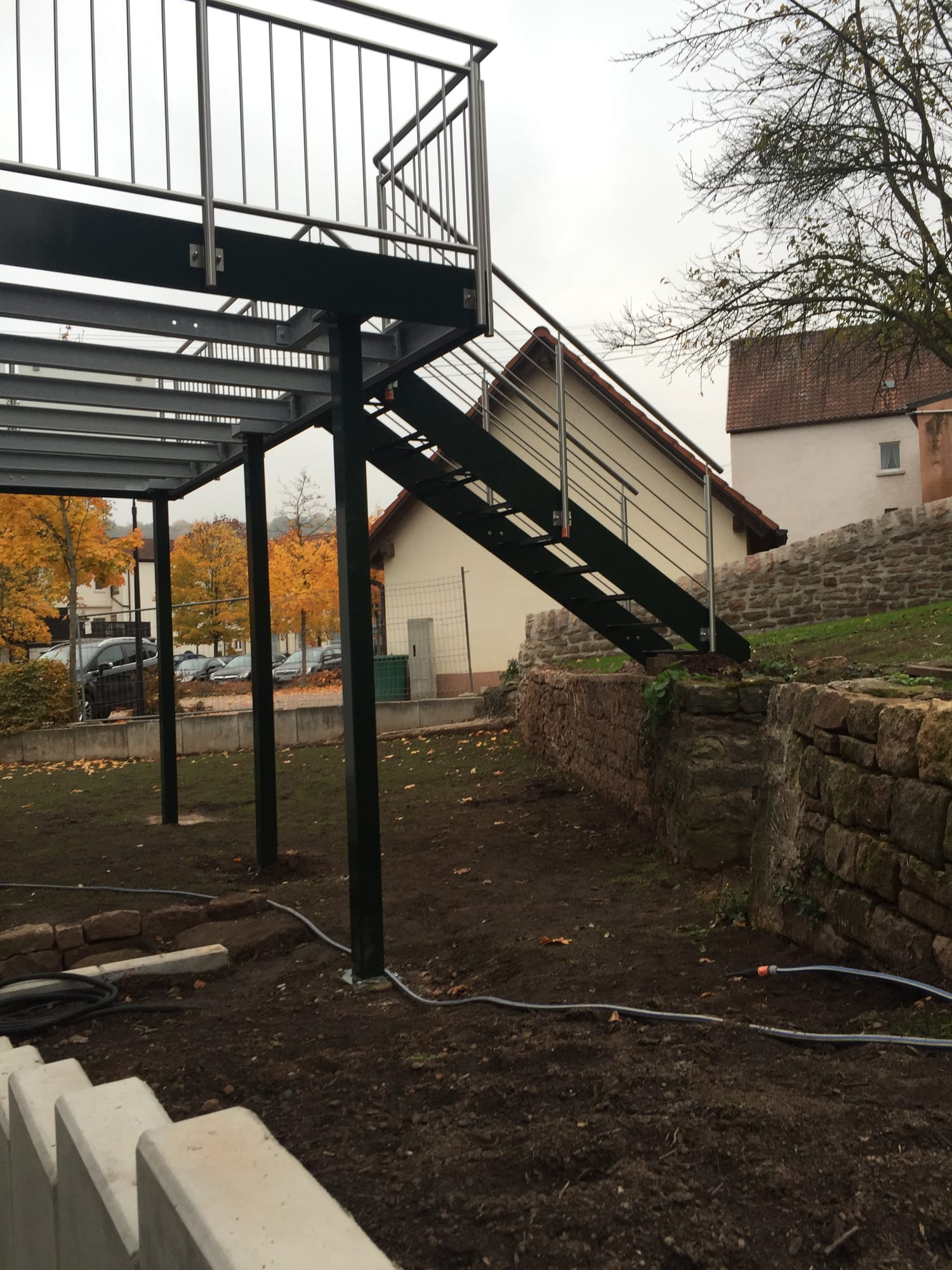 Balkon mit Glasgeländer – Referenz 7 – AN Metallbau GmbH