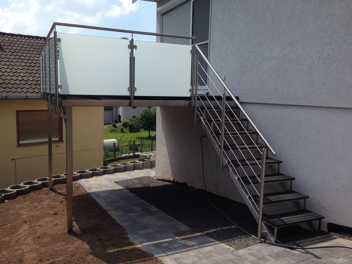 Balkon mit Glasgeländer – Referenz 17 – AN Metallbau GmbH