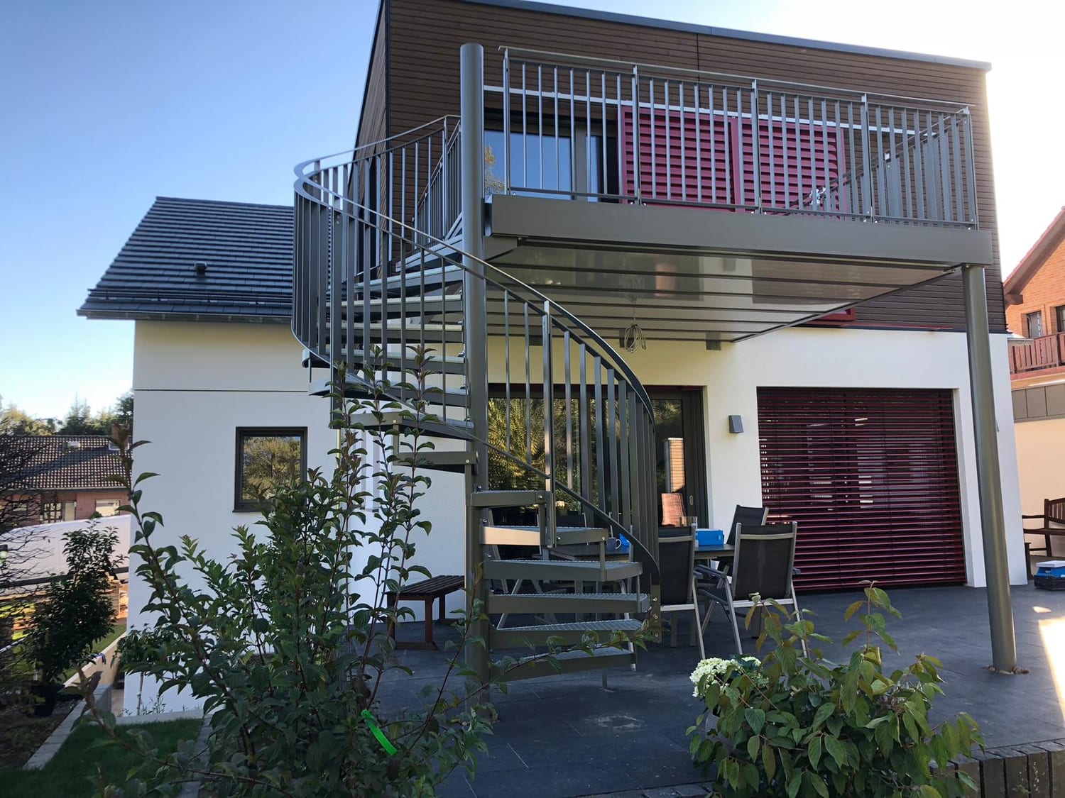 Balkon mit Glasgeländer – Referenz 33 – AN Metallbau GmbH