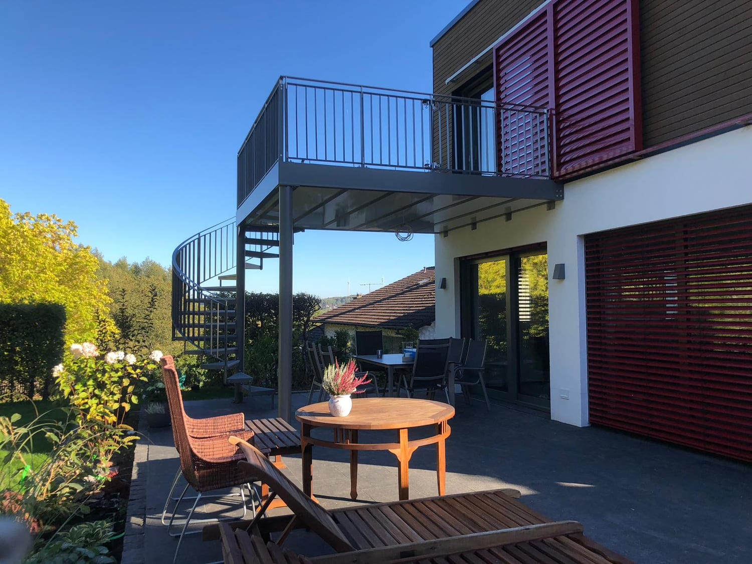 Balkon mit Glasgeländer – Referenz 34 – AN Metallbau GmbH