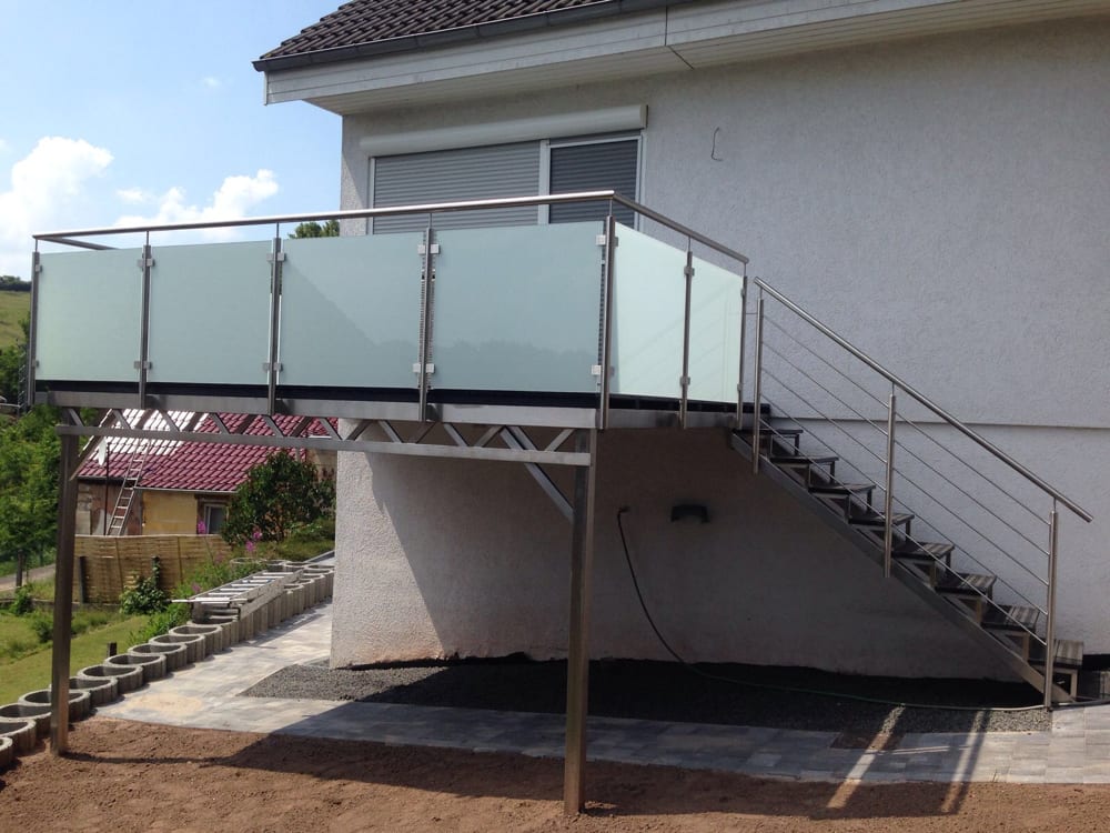 Glasgeländer aus Edelstahl und Glas – Referenz 33 – AN Metallbau GmbH