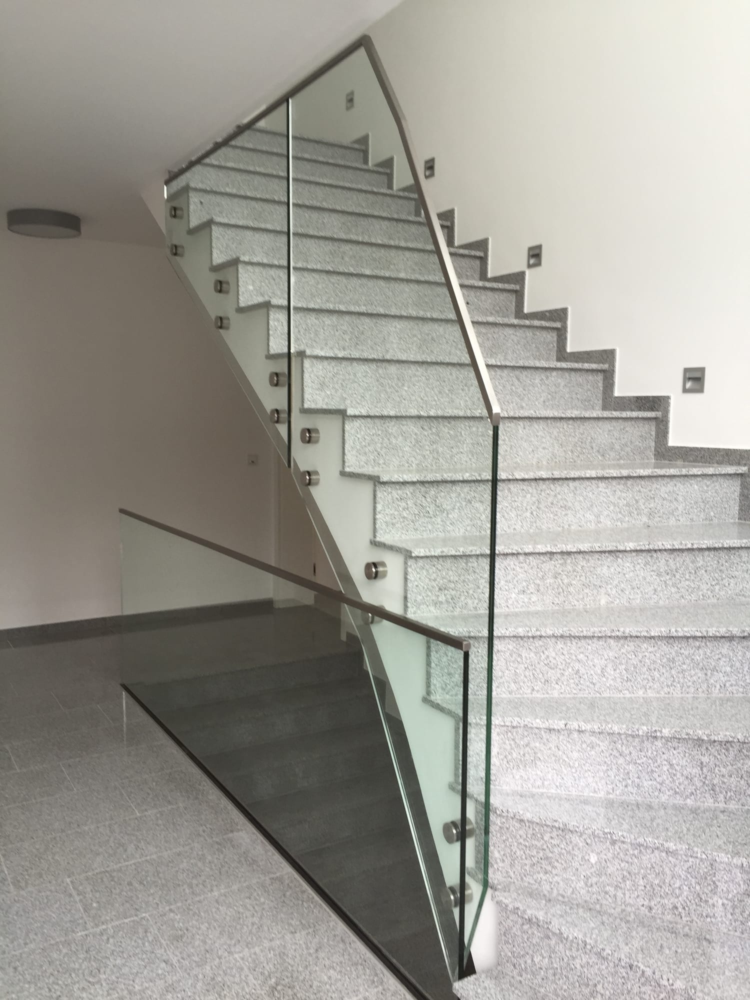 Treppengeländer aus Edelstahl & Glas – Referenz 152 – AN Metallbau GmbH