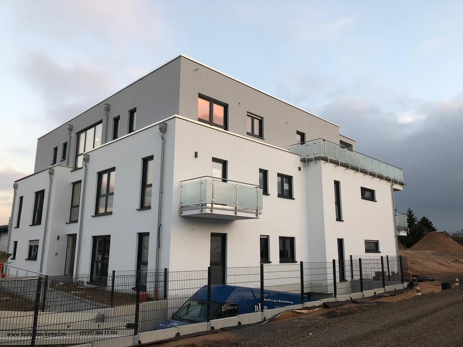 Balkon mit Metallgeländer – Referenz 192 – AN Metallbau GmbH