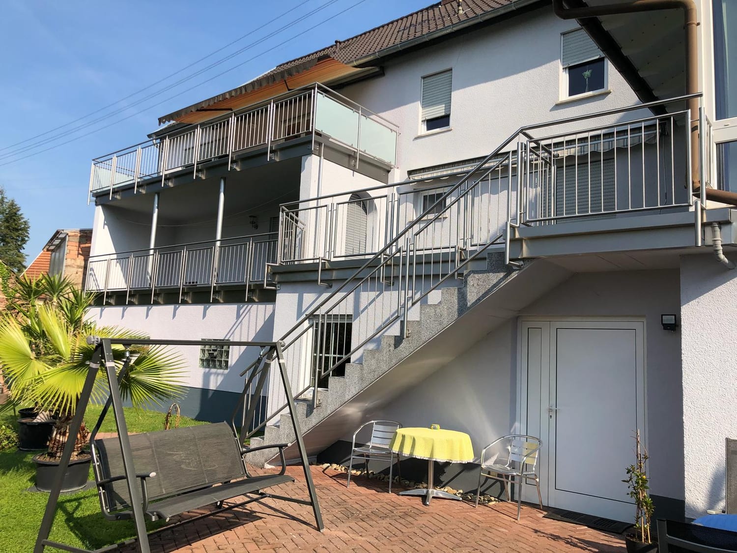 Glasgeländer aus Edelstahl und Glas – Referenz 77 – AN Metallbau GmbH